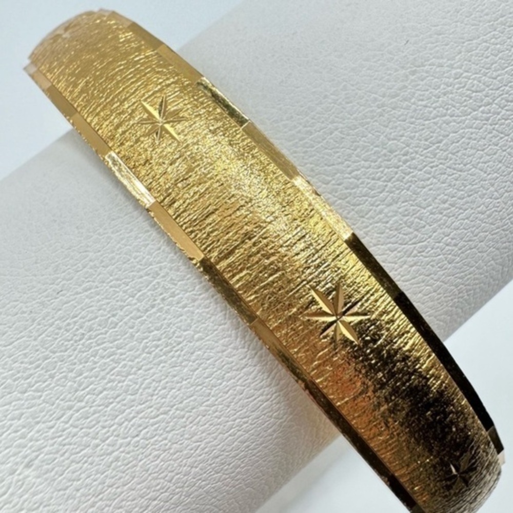 Vintage Monet Gold Tome Bangle Bracelet